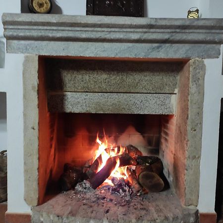 Casa Rural La Carriona Segura de León 외부 사진