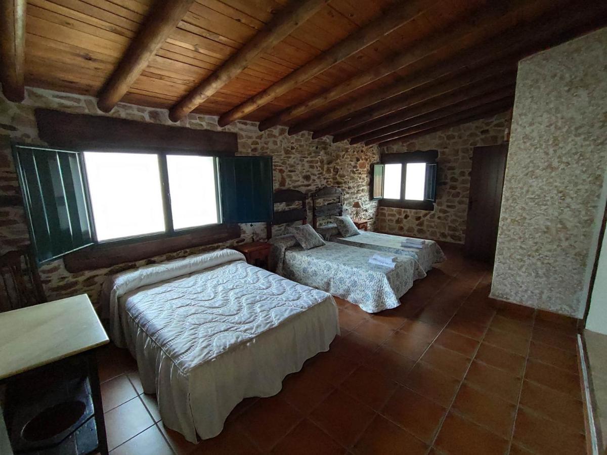 Casa Rural La Carriona Segura de León 외부 사진